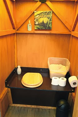 toilette-seche-bungalow-location